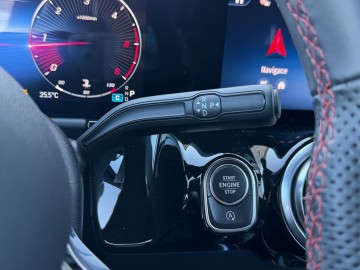 Mercedes-Benz GLA 200 d AMG Style Edition (foto 19)