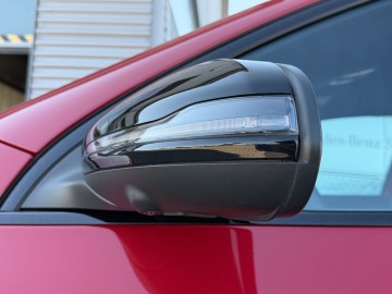 Mercedes-Benz GLA 200 d AMG Style Edition (foto 23)