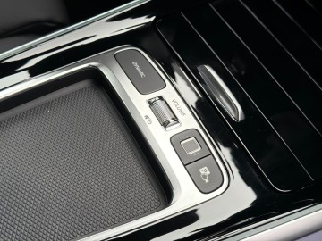 Mercedes-Benz GLB 200 d 4MATIC Progressive Edition  (foto 29)