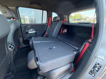 Mercedes-Benz GLB 35 AMG (foto 26)
