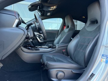 Mercedes-Benz CLA 35 AMG (foto 14)