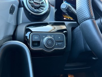 Mercedes-Benz CLA 35 AMG (foto 20)
