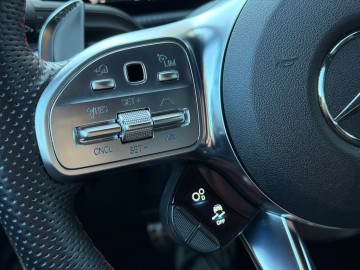 Mercedes-Benz CLA 35 AMG (foto 30)