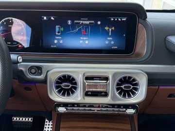 Mercedes-Benz G 63 AMG MANUFAKTUR (foto 18)