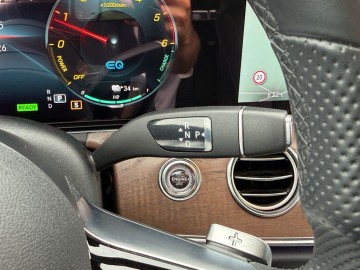 Mercedes-Benz E 300 de 4MATIC (foto 20)