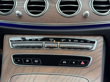 Mercedes-Benz E 300 de 4MATIC (foto 29)