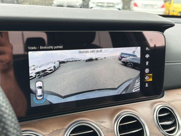 Mercedes-Benz E 300 de 4MATIC (foto 31)