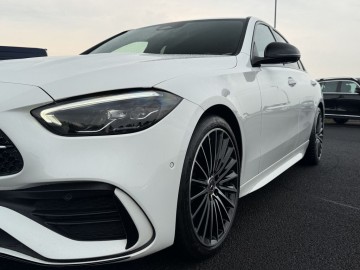 Mercedes-Benz C 220 d 4MATIC (foto 8)