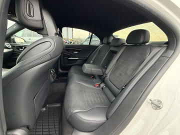 Mercedes-Benz C 220 d 4MATIC (foto 13)