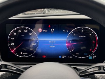 Mercedes-Benz C 220 d 4MATIC (foto 17)