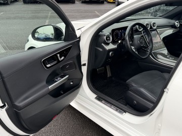 Mercedes-Benz C 220 d 4MATIC (foto 21)