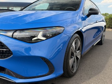 Mercedes-Benz CLA 200 Shooting Brake (foto 8)