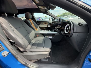 Mercedes-Benz CLA 200 Shooting Brake (foto 9)