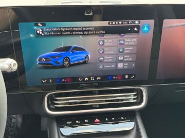 Mercedes-Benz CLA 200 Shooting Brake (foto 30)