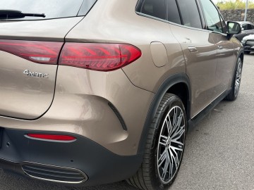 Mercedes-Benz EQE 500 4MATIC SUV Electric Art Edition (foto 11)