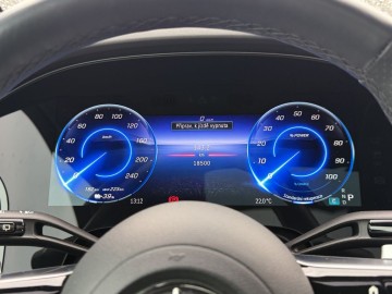 Mercedes-Benz EQE 500 4MATIC SUV Electric Art Edition (foto 17)