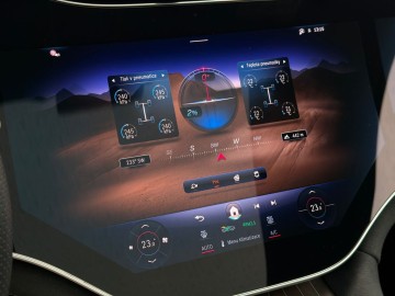 Mercedes-Benz EQE 500 4MATIC SUV Electric Art Edition (foto 34)