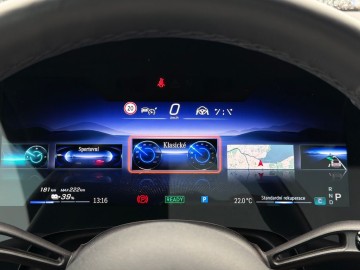 Mercedes-Benz EQE 500 4MATIC SUV Electric Art Edition (foto 36)
