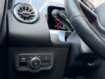 Mercedes-Benz GLB 200 (foto 20)