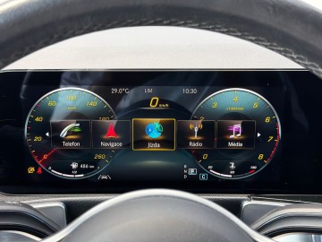 Mercedes-Benz GLB 200 (foto 35)