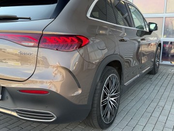 Mercedes-Benz EQE 500 AMG 4MATIC SUV (foto 11)