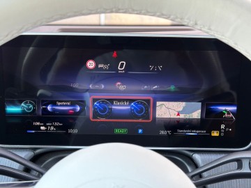 Mercedes-Benz EQE 500 AMG 4MATIC SUV (foto 32)