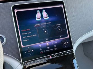 Mercedes-Benz EQE 500 AMG 4MATIC SUV (foto 38)