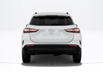 Mercedes-Benz  GLA 200 d 4MATIC (foto 4)