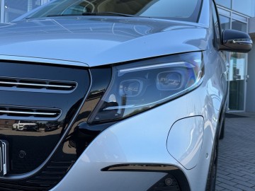 Mercedes-Benz EQV 300 L FWD (foto 8)
