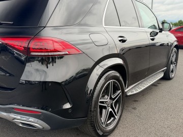 Mercedes-Benz GLE 300 d 4MATIC (foto 11)