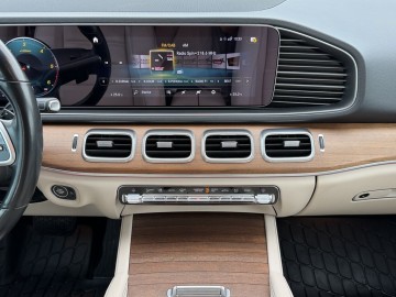 Mercedes-Benz GLE 300 d 4MATIC (foto 18)
