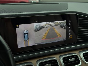 Mercedes-Benz GLE 300 d 4MATIC (foto 32)