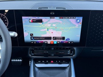 Mercedes-Benz CLA 250+ s technologií EQ (foto 17)