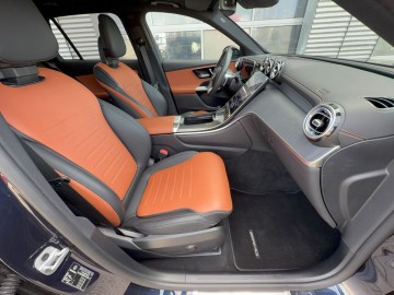 Mercedes-Benz GLC 200 AMG 4MATIC (foto 10)