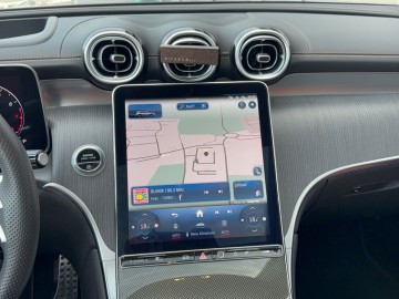 Mercedes-Benz GLC 200 AMG 4MATIC (foto 15)