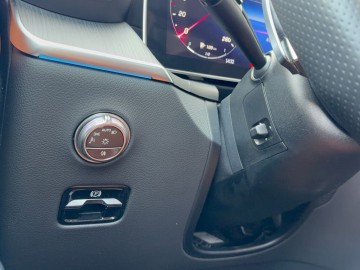 Mercedes-Benz GLC 200 AMG 4MATIC (foto 21)
