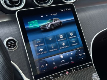 Mercedes-Benz GLC 200 AMG 4MATIC (foto 26)