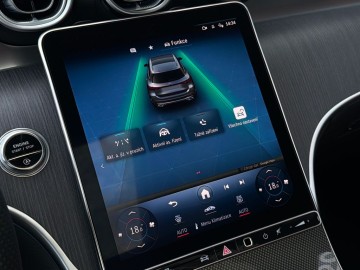 Mercedes-Benz GLC 200 AMG 4MATIC (foto 27)