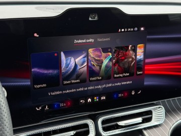 Mercedes-Benz GLC 400 4M EQ (foto 36)