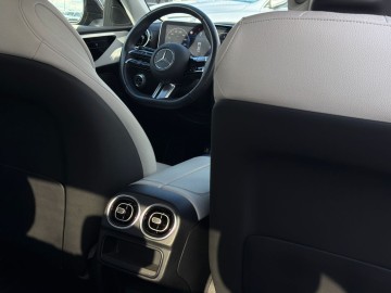 Mercedes-Benz C 220d 4MATIC (foto 28)