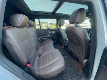 Mercedes-Benz GLS 400 d 4MATIC (foto 10)