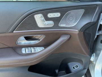 Mercedes-Benz GLS 400 d 4MATIC (foto 22)