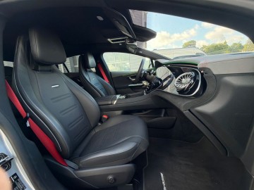 Mercedes-Benz EQE 53 4MATIC+ (foto 9)