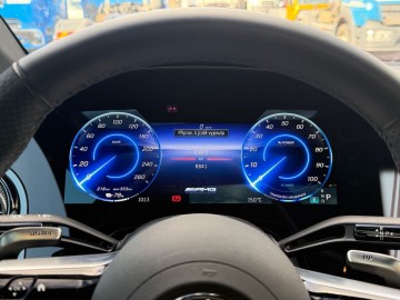 Mercedes-Benz EQE 53 4MATIC+ (foto 17)