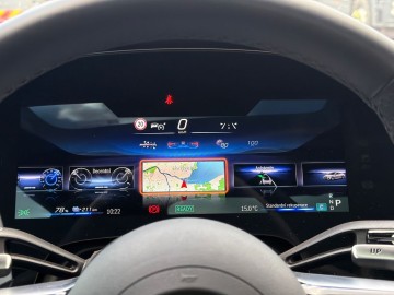 Mercedes-Benz EQE 53 4MATIC+ (foto 28)