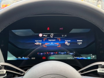Mercedes-Benz EQE 53 4MATIC+ (foto 29)