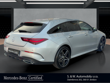 Mercedes-Benz CLA 200 Shooting Brake AMG Style Edition (foto 4)