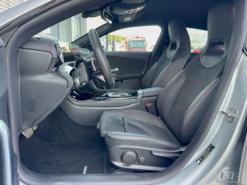 Mercedes-Benz CLA 200 Shooting Brake AMG Style Edition (foto 14)