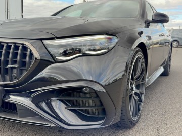 Mercedes-Benz AMG E 53 HYBRID 4MATIC+ (foto 8)