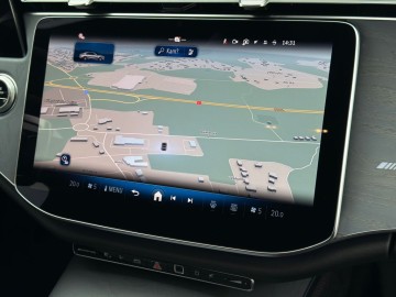Mercedes-Benz AMG E 53 HYBRID 4MATIC+ (foto 35)